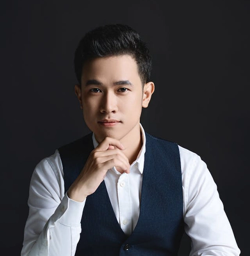 CEO Trần Mạnh Tưởng của 8XBET – Người dẫn dắt chiến lược và tầm nhìn đổi mới